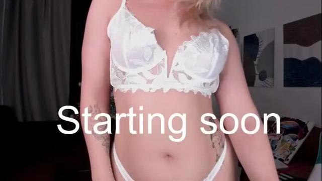 Image 3 of evelinadarling Stream on Chaturbate on 9 days ago