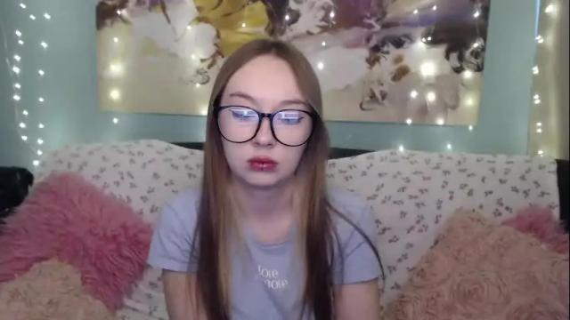 Thumbnail 1, evelinagrayas's Stream at Chaturbate, 1 month ago