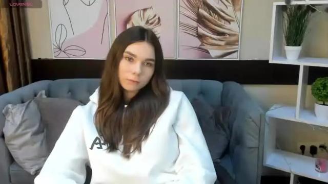 Image 11 of evelinekis Stream on Chaturbate on 15 months ago