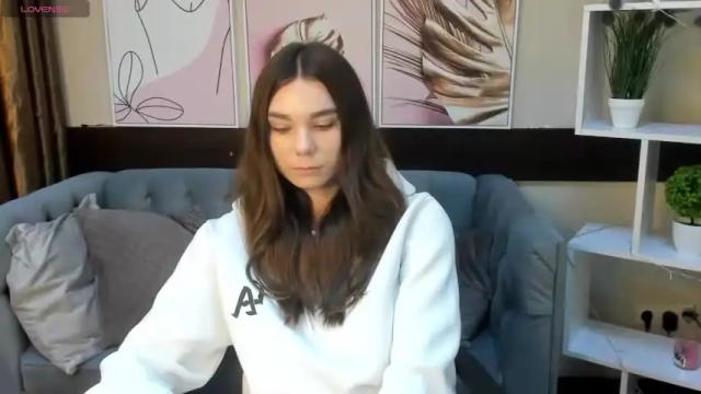 Image 3 of evelinekis Stream on Chaturbate on 15 months ago
