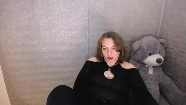 Image 7 of evelineli Stream on Chaturbate on 3 months ago