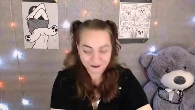 Image 2 of evelineli Stream on Chaturbate on 2 months ago