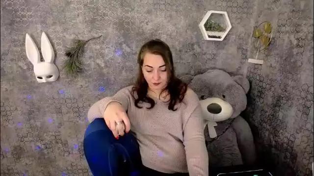 Image 4 of evelineli Stream on Chaturbate on 26 days ago
