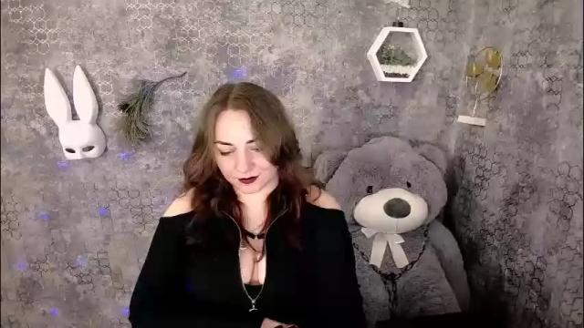 Image 4 of evelineli Stream on Chaturbate on 24 days ago