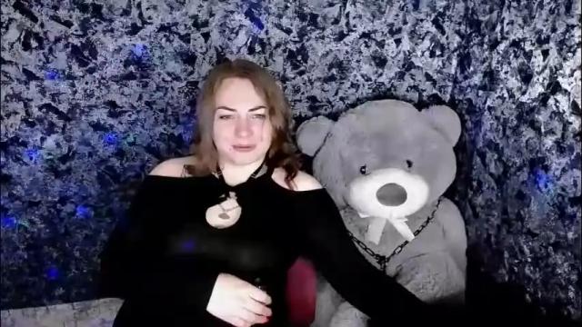 Image 3 of evelineli Stream on Chaturbate on 1 day ago