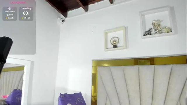 Image 4 of evelonga_707 Stream on Chaturbate on 11 days ago