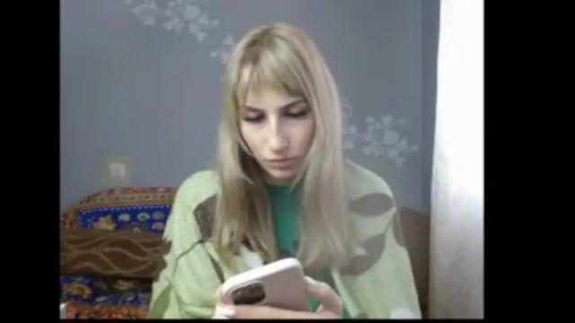 Image 3 of evelyn_21_m Stream on Chaturbate on 17 months ago