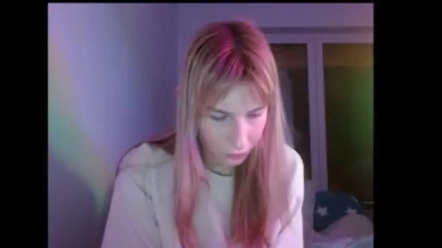 Image 12 of evelyn_21_m Stream on Chaturbate on 16 months ago
