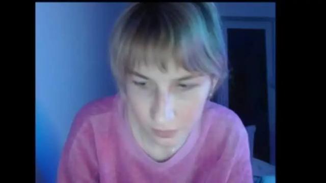 Image 2 of evelyn_21_m Stream on Chaturbate on 16 months ago
