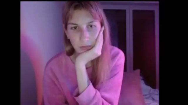 Image 11 of evelyn_21_m Stream on Chaturbate on 16 months ago