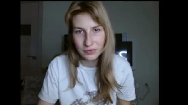 Image 4 of evelyn_21_m Stream on Chaturbate on 16 months ago