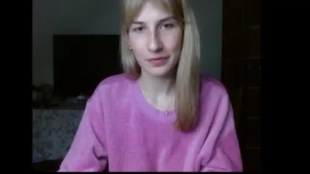 Image 12 of evelyn_21_m Stream on Chaturbate on 14 months ago