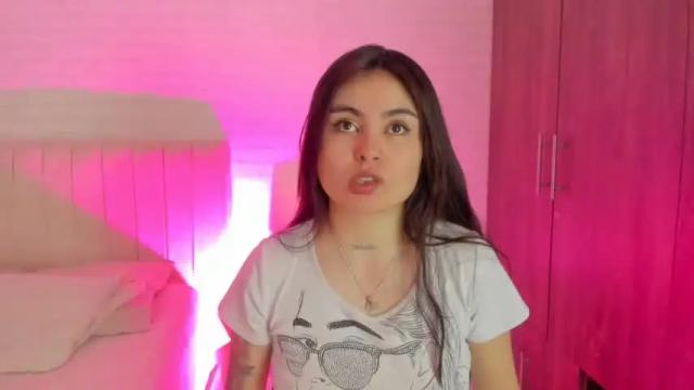 Image 2 of evelyn_candy Stream on Chaturbate on 13 months ago