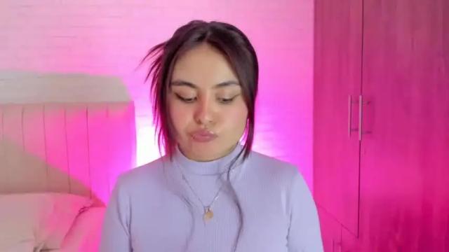 Image 6 of evelyn_candy Stream on Chaturbate on 13 months ago