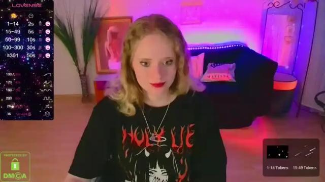 Image 3 of evelyn_lu Stream on Chaturbate on 20 months ago