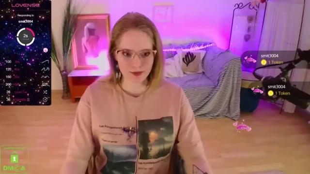 Image 4 of evelyn_lu Stream on Chaturbate on 18 months ago