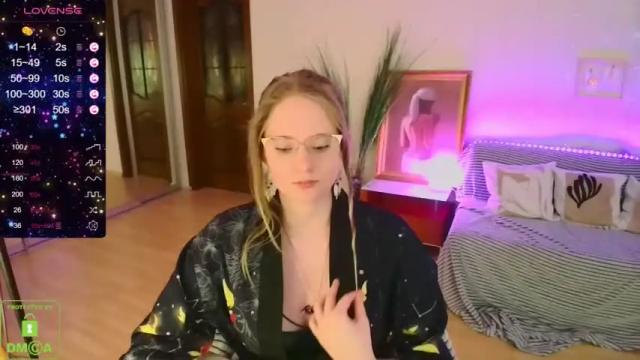 Thumbnail 1, evelyn_lu's Stream at Chaturbate, 18 months ago