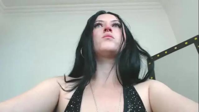 Image 12 of evelyn_sheeran Stream on Chaturbate on 23 days ago