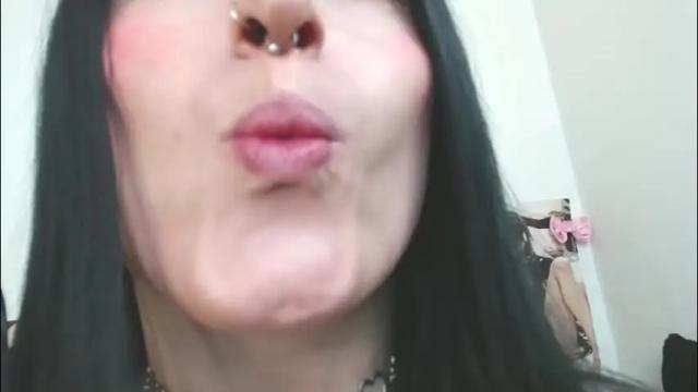 Image 6 of evelyn_sheeran Stream on Chaturbate on 5 days ago