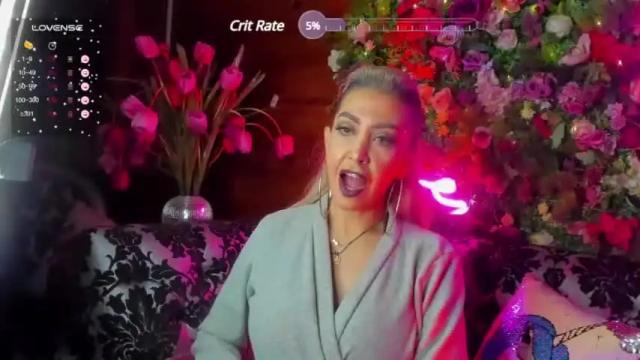 Image 4 of evelynagrey Stream on Chaturbate on 13 months ago