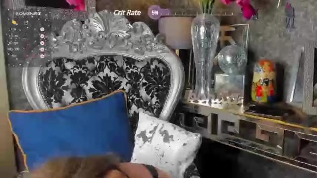 Image 11 of evelynagrey Stream on Chaturbate on 13 months ago