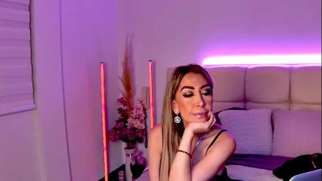 Image 6 of evelynagrey Stream on Chaturbate on 1 month ago