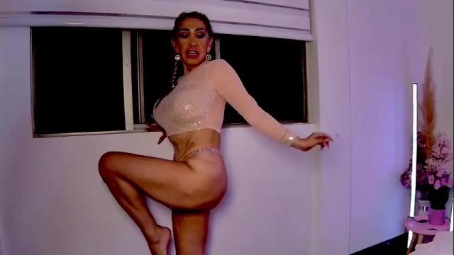 Image 10 of evelynagrey Stream on Chaturbate on 1 month ago