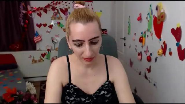 Image 12 of evelynangel Stream on Chaturbate on 5 months ago