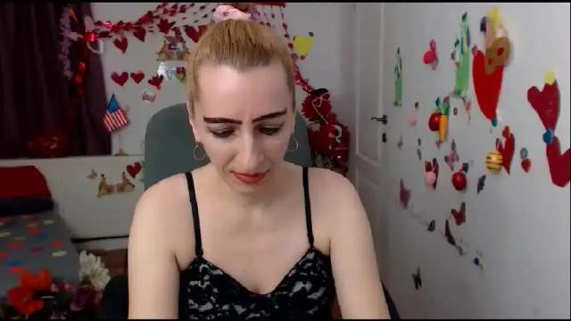 Image 3 of evelynangel Stream on Chaturbate on 5 months ago