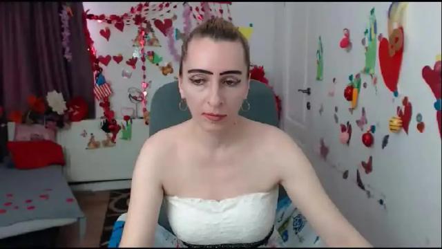Image 2 of evelynangel Stream on Chaturbate on 4 months ago