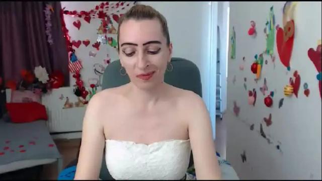 Image 6 of evelynangel Stream on Chaturbate on 4 months ago