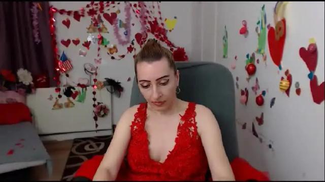 Image 8 of evelynangel Stream on Chaturbate on 4 months ago
