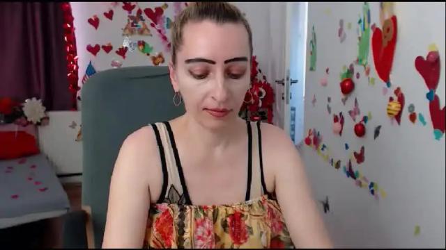 Image 6 of evelynangel Stream on Chaturbate on 4 months ago