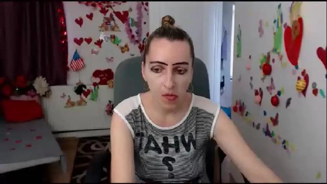 Image 3 of evelynangel Stream on Chaturbate on 4 months ago