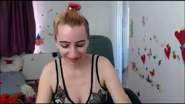 Image 4 of evelynangel Stream on Chaturbate on 2 months ago