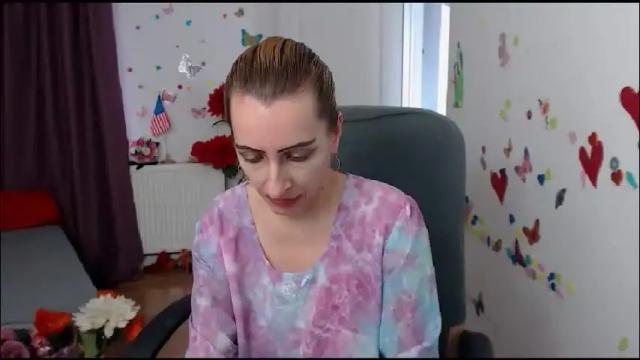 Image 12 of evelynangel Stream on Chaturbate on 2 months ago