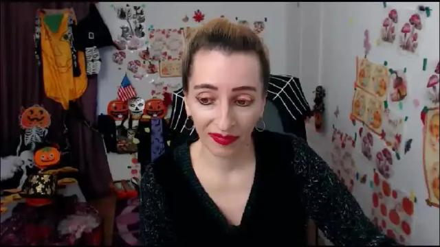 Image 12 of evelynangel Stream on Chaturbate on 4 hours ago