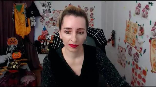 Image 3 of evelynangel Stream on Chaturbate on 4 hours ago