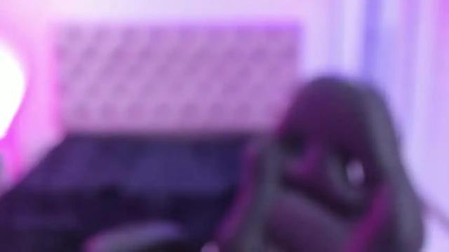 Image 2 of evelyndiaz_ Stream on Chaturbate on 17 months ago