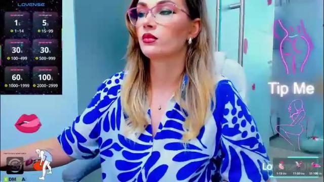 Image 2 of evelyne_rose Stream on Chaturbate on 1 month ago