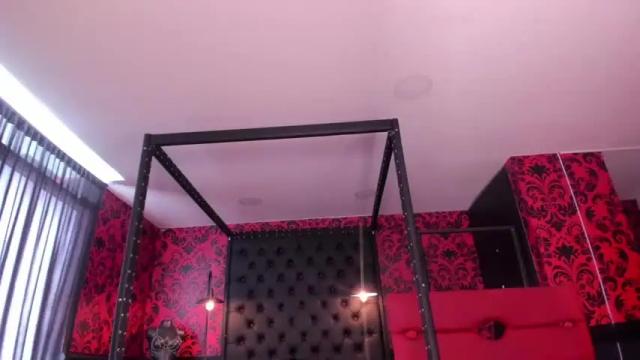Image 12 of evelynjoness_ Stream on Chaturbate on 15 months ago