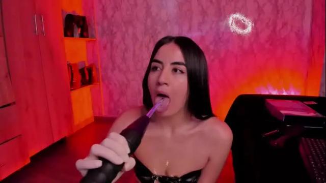 Thumbnail 2, evelynjoness_'s Stream at Chaturbate, 2 months ago