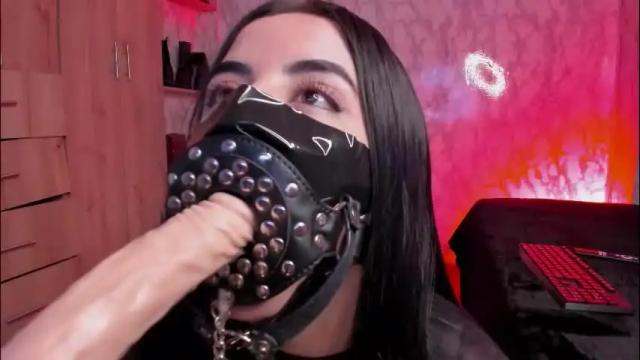 Image 7 of evelynjoness_ Stream on Chaturbate on 1 month ago
