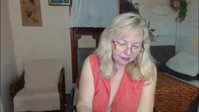 Thumbnail 3, evelynloveshy's Stream at Chaturbate, 1 month ago