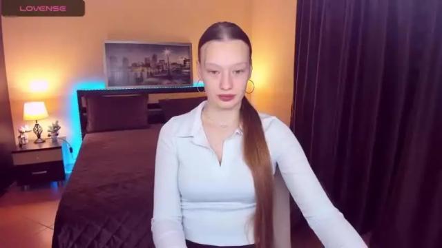 Image 11 of evelynmason Stream on Chaturbate on 14 months ago