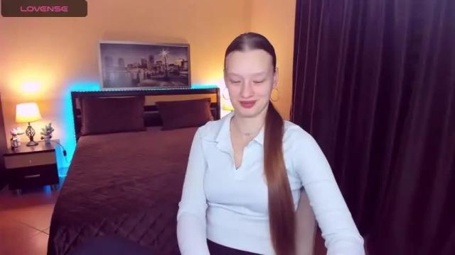Image 3 of evelynmason Stream on Chaturbate on 14 months ago