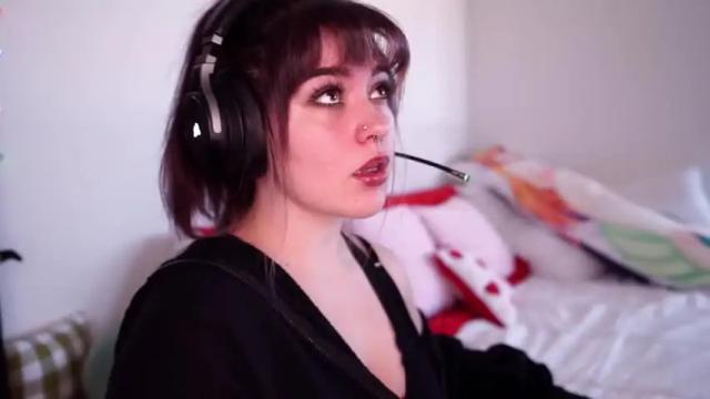 Thumbnail 1, evelynpiers's Stream at Chaturbate, 15 months ago