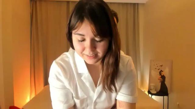 Image 12 of everlybrock Stream on Chaturbate on 21 months ago