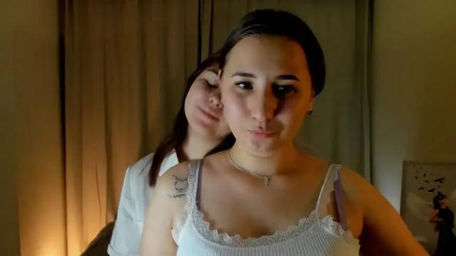 Image 6 of everlybrock Stream on Chaturbate on 20 months ago
