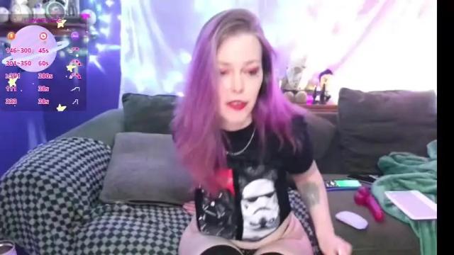 Image 10 of everlyester Stream on Chaturbate on 1 month ago